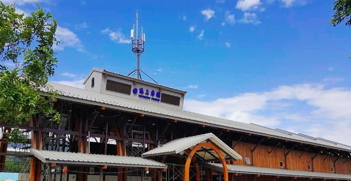 池上火車站(歡送貴客)_台灣自由行專賣店
